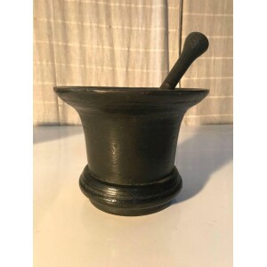 Bronze Mortar and Pestle UK 16th century Side