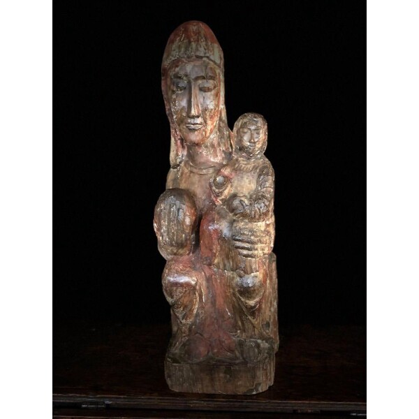 Enthroned Madonna and child oak carving, 14th / 15th century Front View
