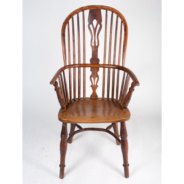 Antique Yew Windsor Chair Front