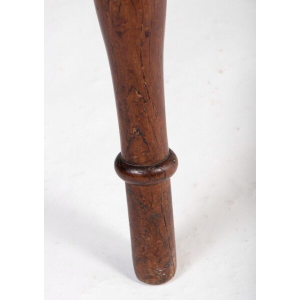Antique Yew Windsor Chair Closeup Leg