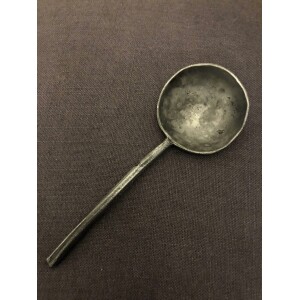 17th Century Pewter Spoon Top