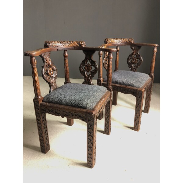 Well Carved Corner Chairs with Moon Face Rounders Circa 1830