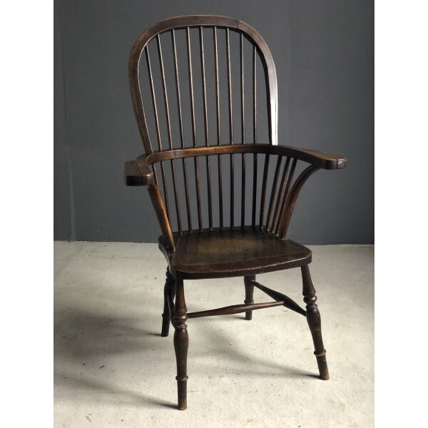Large ash and elm stick back Windsor Chair Front