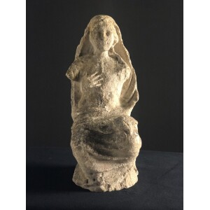 Limestone carving of seated Madonna 15th Century Spain