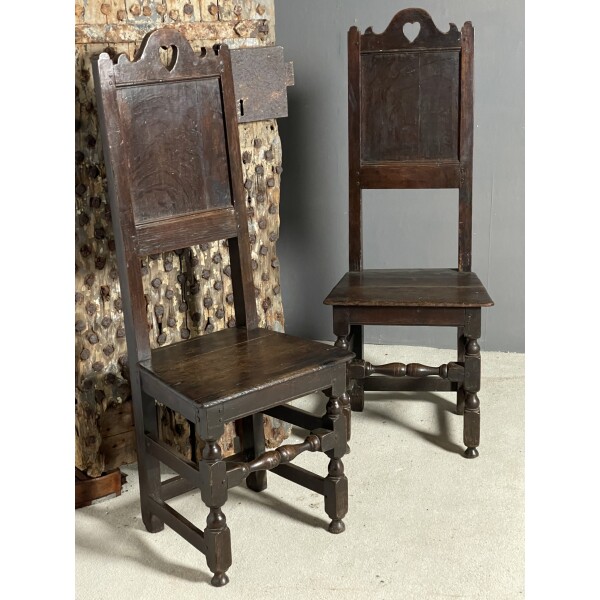 Nice pair of oak chairs with hearts in cresting rail c1700 Front Facing